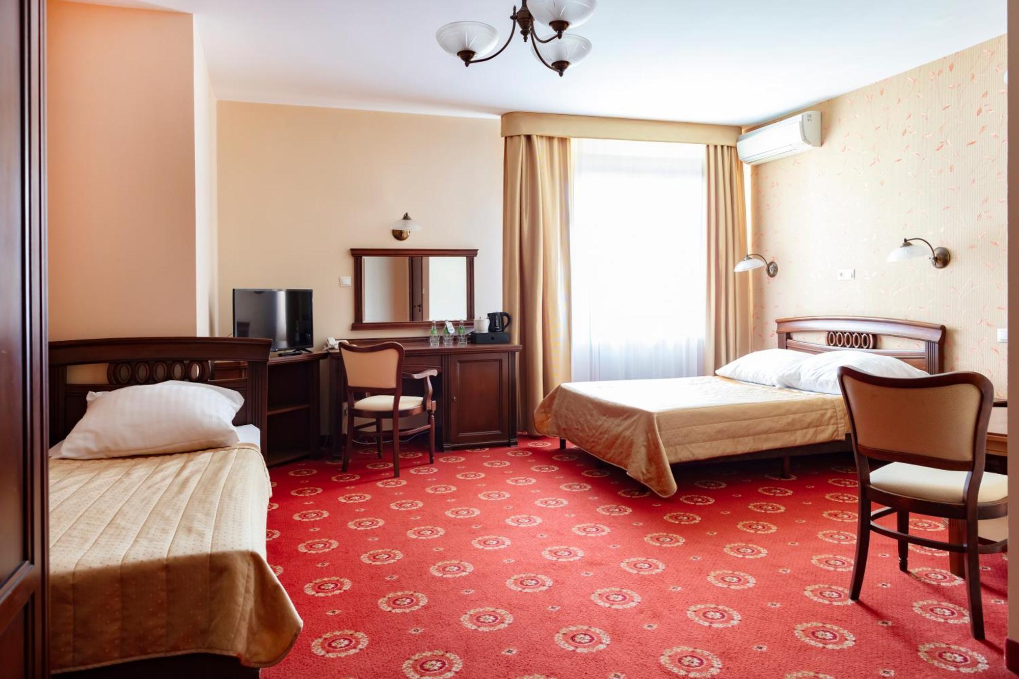 Hotel Arkadia Royal Варшава Екстер'єр фото